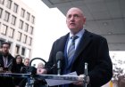Appeals Court Signals It Won’t Let Pentagon Punish Sen. Mark Kelly Over 'Illegal Orders' Video