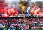 Prague derby chaos: Slavia fans storm pitch in 97th minute, title now in doubt