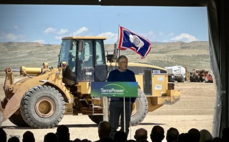 Wyoming’s Nuclear Renaissance: Bill Gates’ Reactor Aims to Power AI — and Raises a Few Big Questions