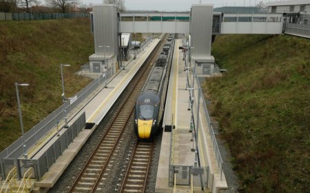 The New East-West Line Is Finished — But Only Freight Trains Are Invited