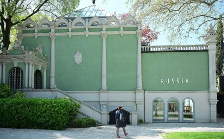 Venice Biennale’s Glitchy Update: One Fix, Three New Bug Reports