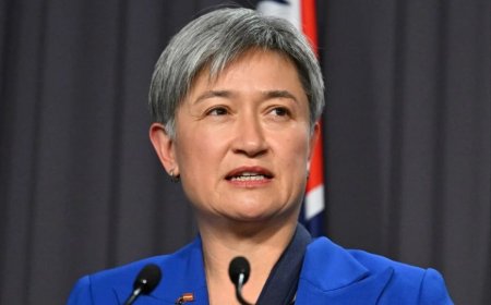 Australia pushes security tie with Fiji as Beijing sidelines Vanuatu pact