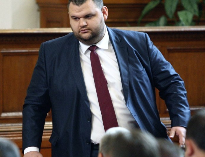 Bulgaria’s New Government Takes On the Country’s Most Stubborn Puppet Master