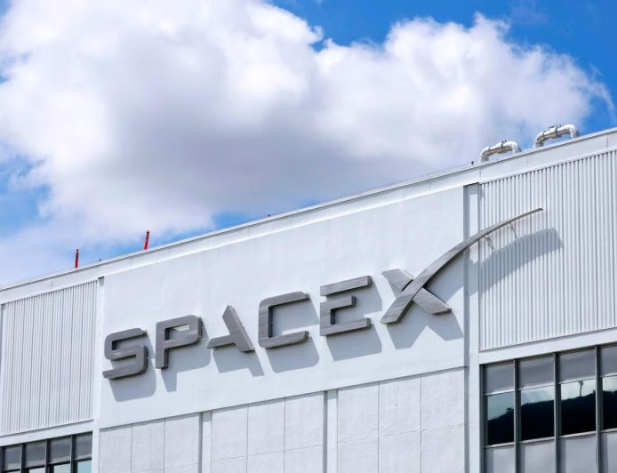 SpaceX gears up for a $1. 78tn IPO while analysts warn the price may be in thin air