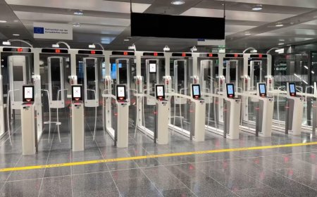 Starmer’s £5. 2bn Switzerland Deal: E-gates for Brits, No Roaming and Easier Business